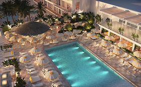 Newport Beachside Hotel&Resort